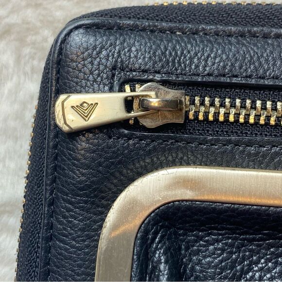 Silpada Zip Around Wristlet Black Leather With Cow Fur Accent - Picture 4 of 15